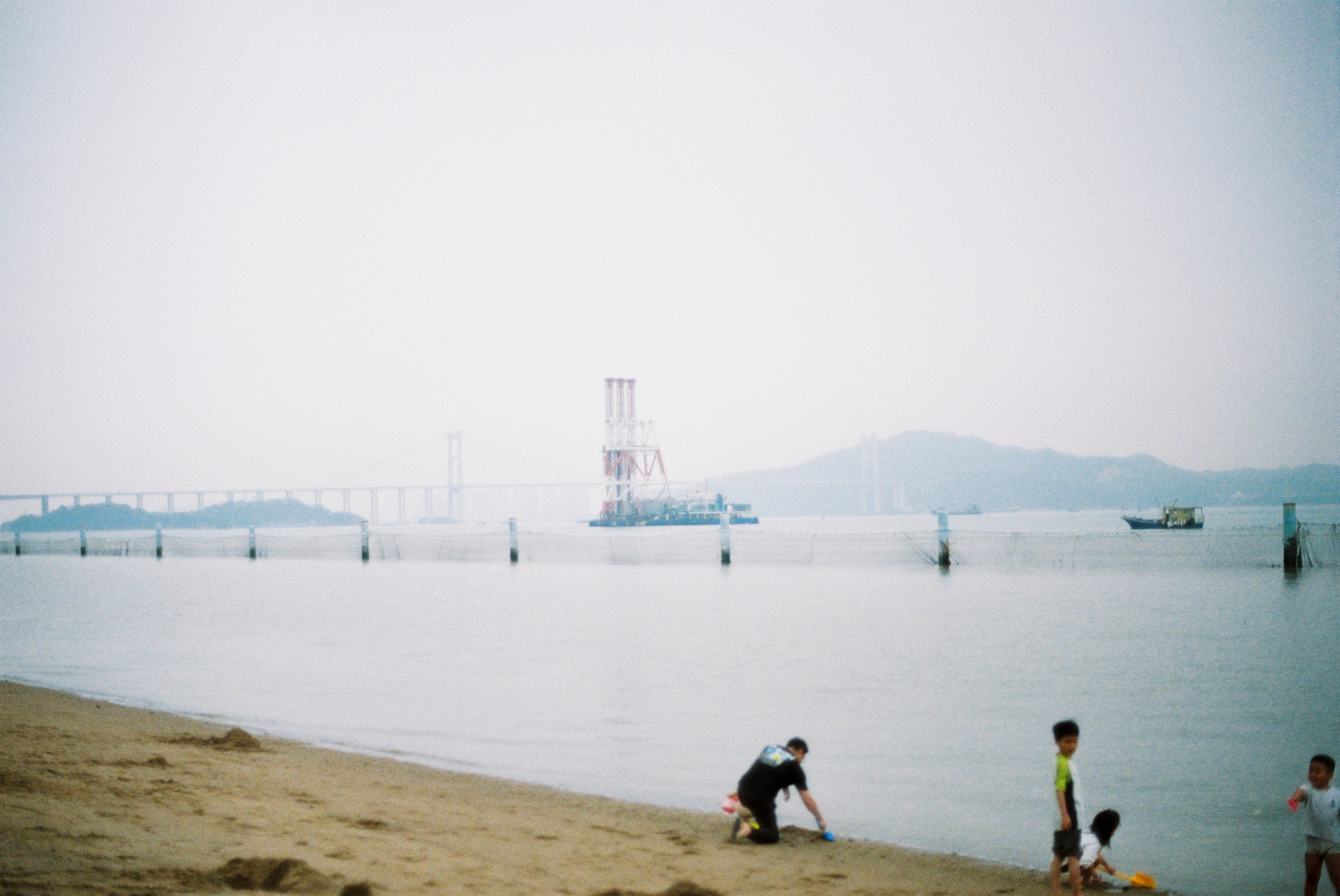摇摇晃晃